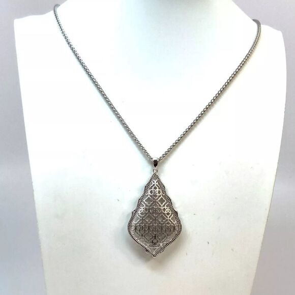 Designer Kendra Scott Aiden Silver-Tone Adjustable Lobster Pendant Necklace - Picture 1 of 4